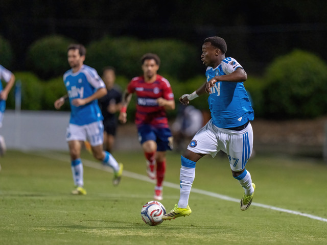 Time ticking on Zaha