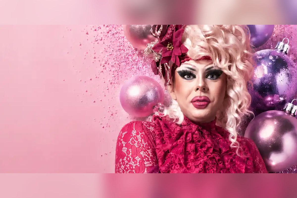 Peaches Queen Presents: Christmas in July at Royal Hotel Darlington