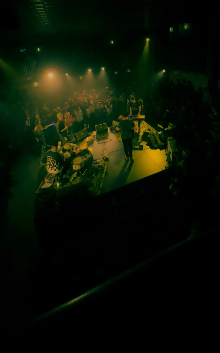 🍦🌷 Spring Fever, Secret Raves, Crab Feasts, And AI Music Battles