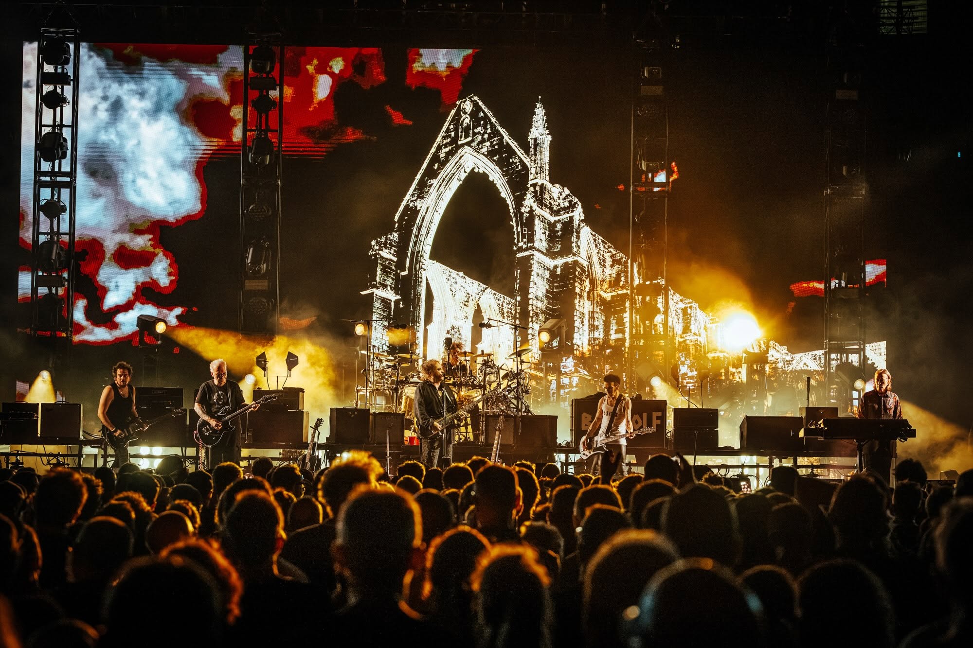 Į Vilnių atvyksta kultinė grupė „The Cure