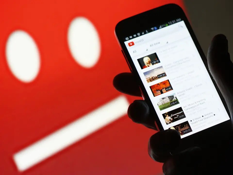Cómo reproducir videos de YouTube en segundo plano en Android
