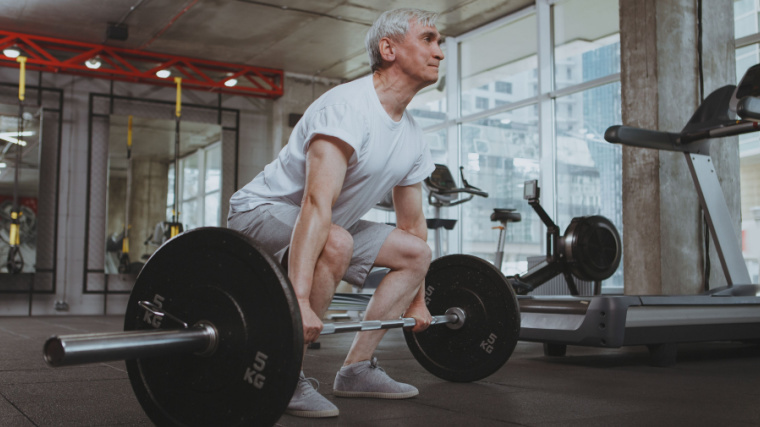 🏋️‍♂️ how sumo deadlifts can boost your routine