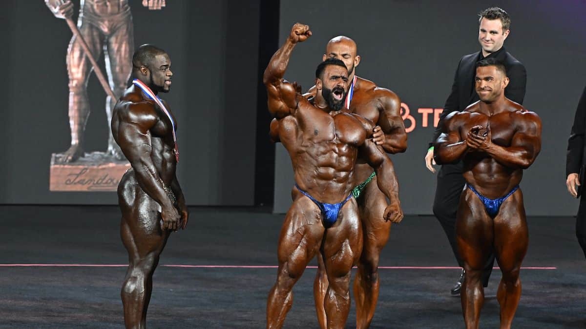 🏋️ historic upset at the 2022 mr. olympia!