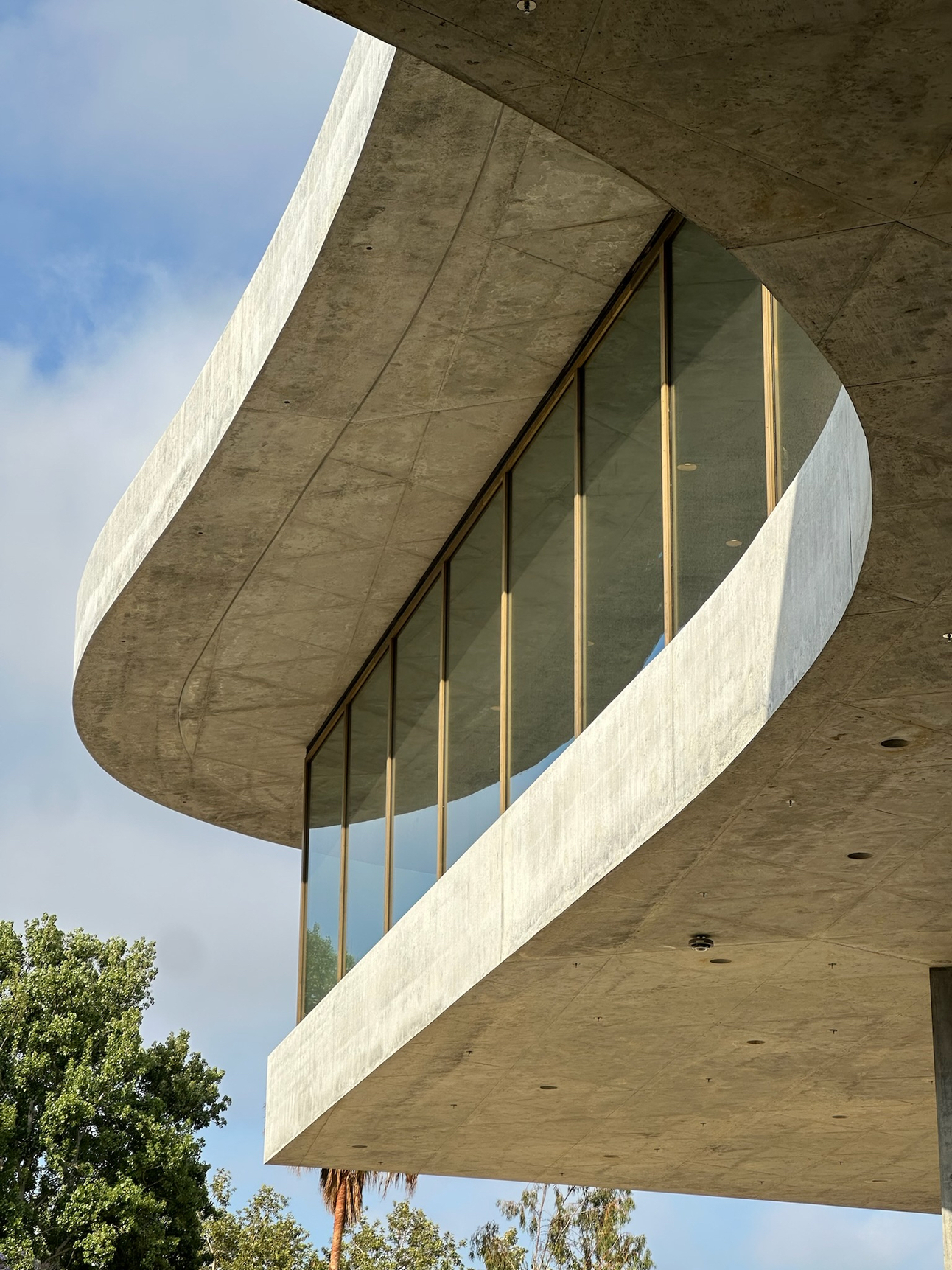Review: Peter Zumthor's controversial LACMA wing is flawed and