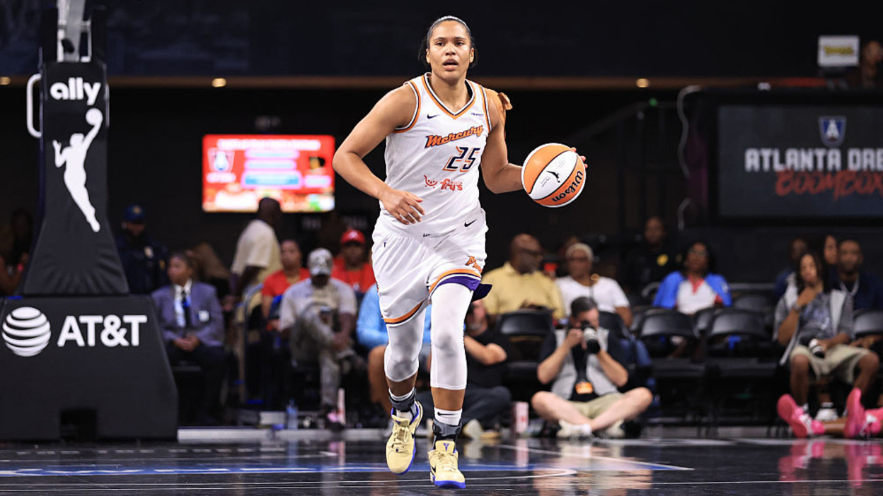 Phoenix steps up | Taurasi doc debuts | Unrivaled teases season 2 post thumbnail