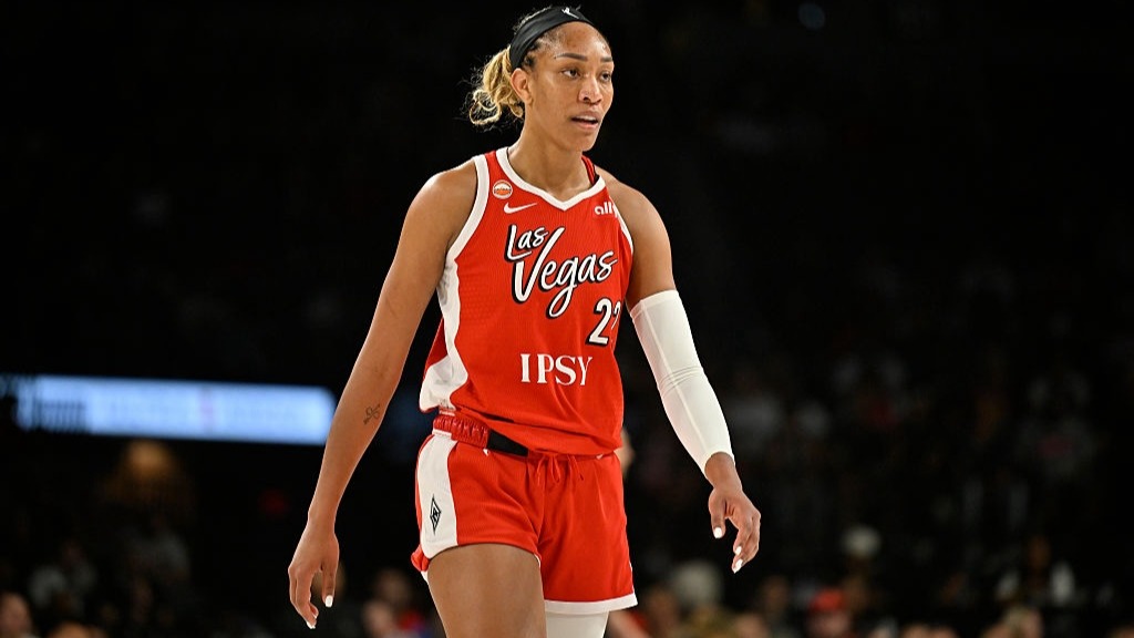 A&rsquo;ja Wilson & Olivia Miles climb early WNBA award odds post thumbnail