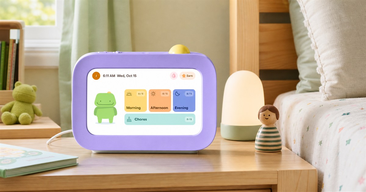 Skylight Buddy smart routine device for kids