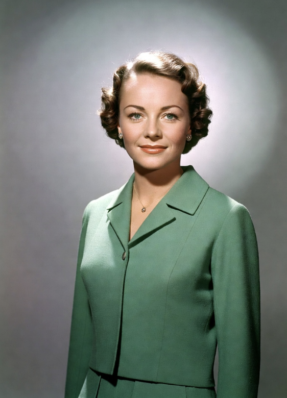 Tippi Hedren classic 1963 studio portrait