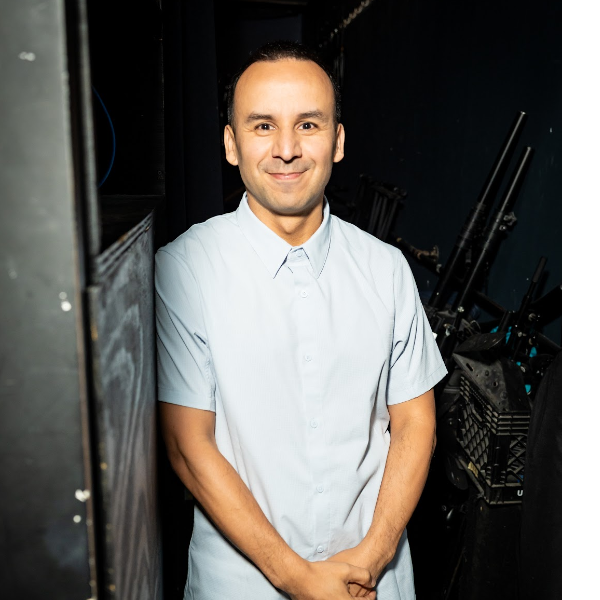 Pedro Gonzalez : official promotional image