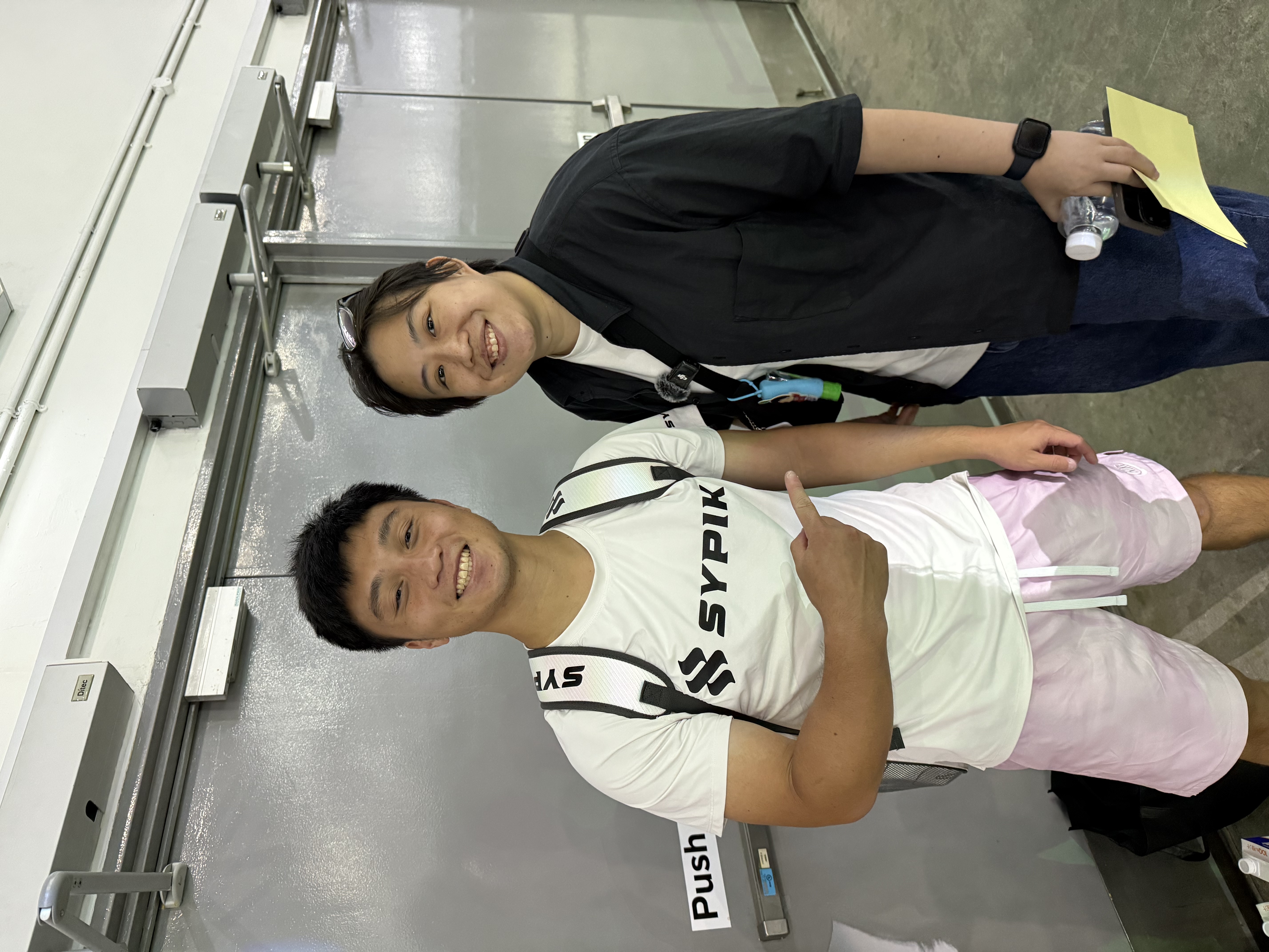 MXD winner Luc Pham & fan