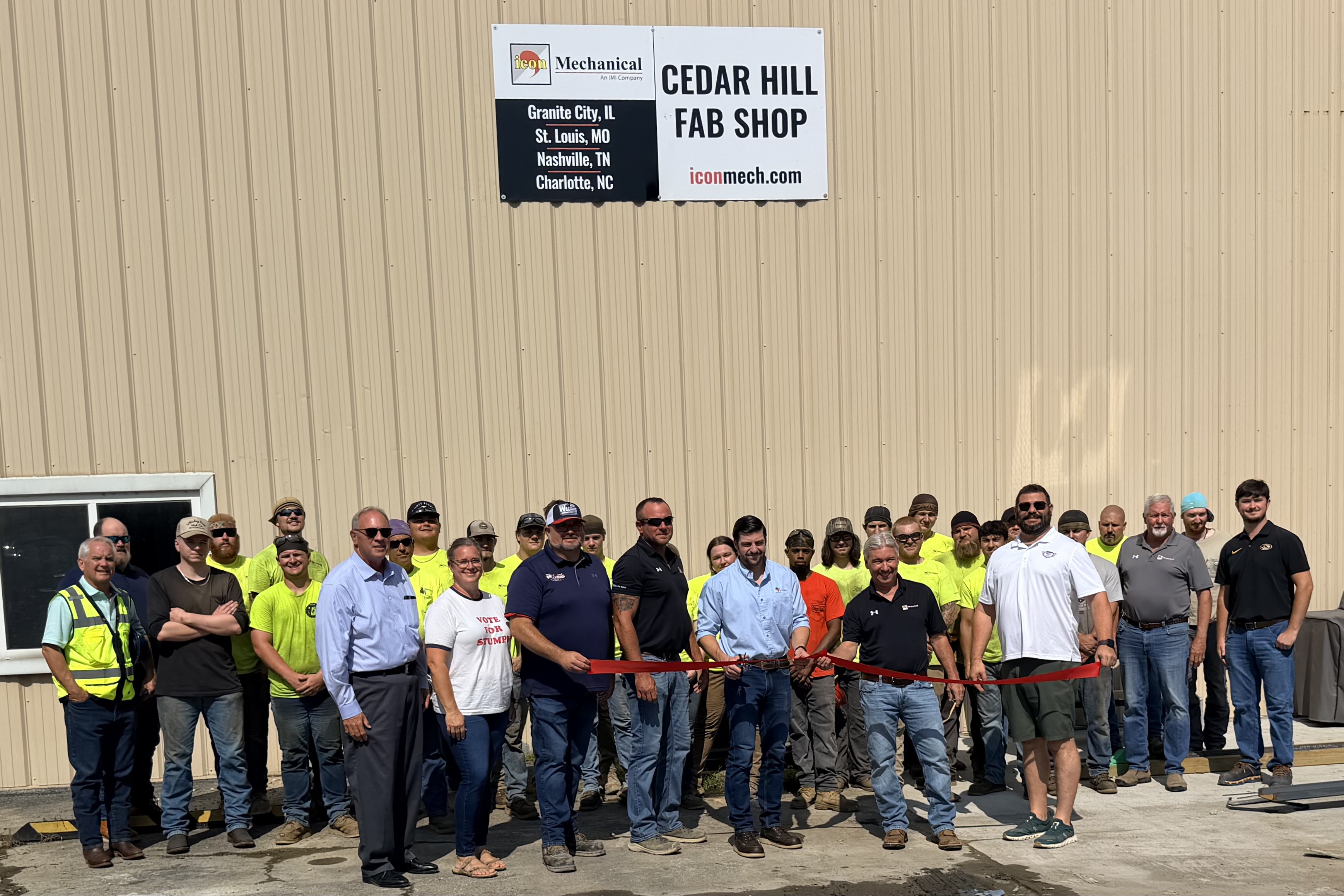 Icon Mechanical Cedar Hill ribbon-cutting ceremony