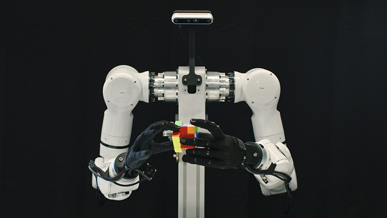 Genesis robot makes breakfast