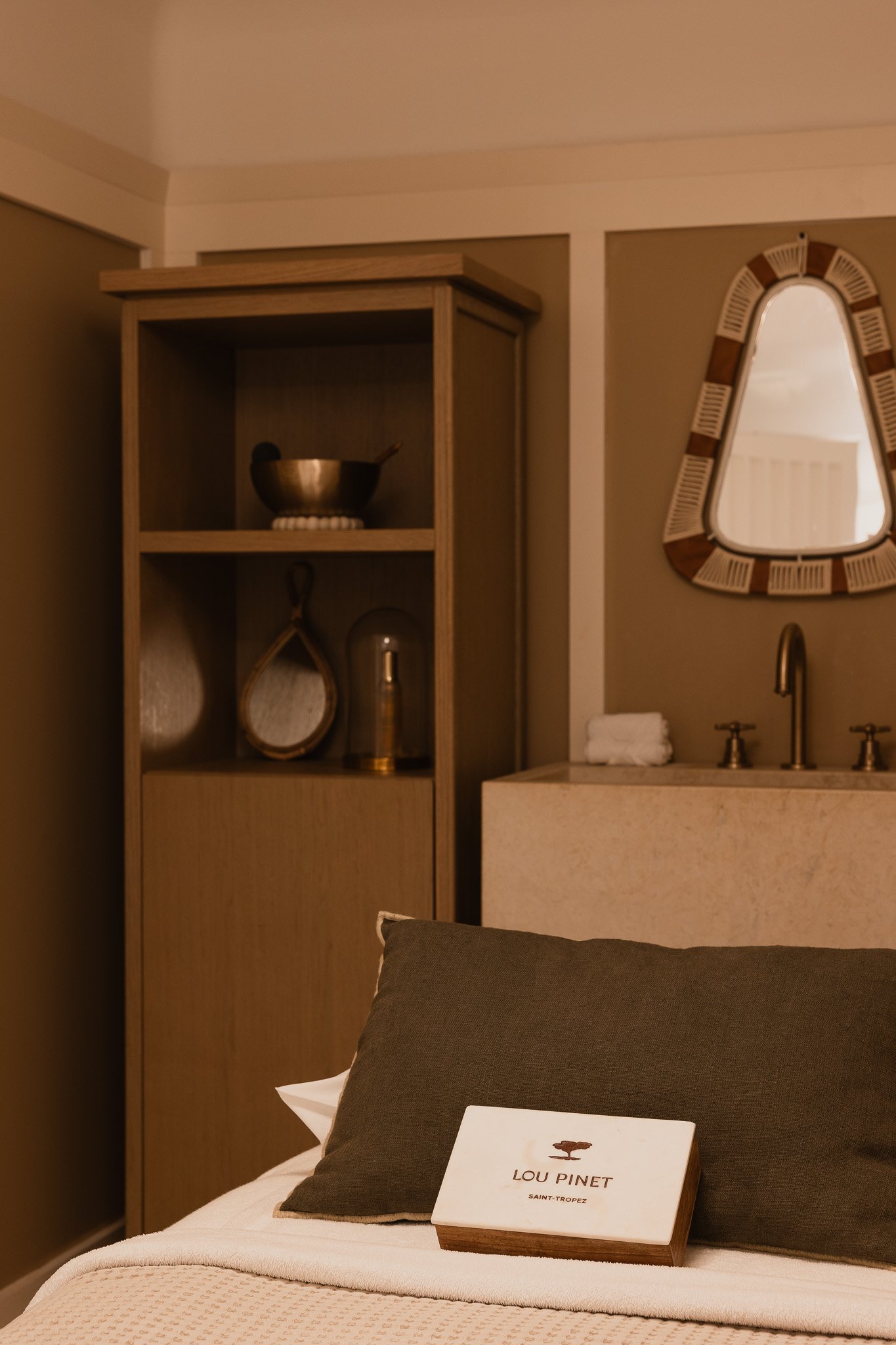 Treatment room at Hôtel Lou Pinet’s spa