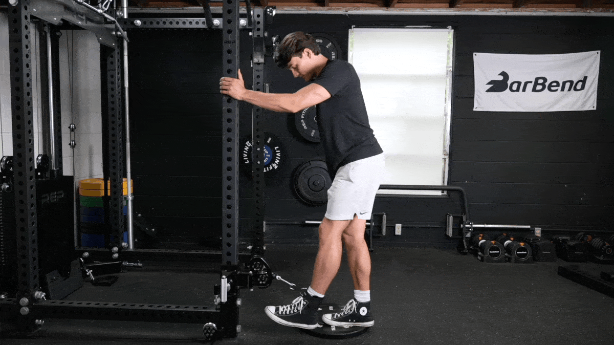 🏋️‍♂️ master this glute exercise to build your butt