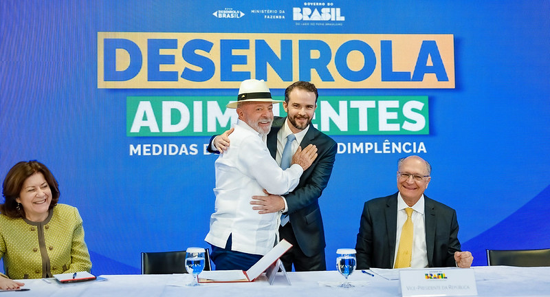 Lula piles on measures to create a feel-good economy