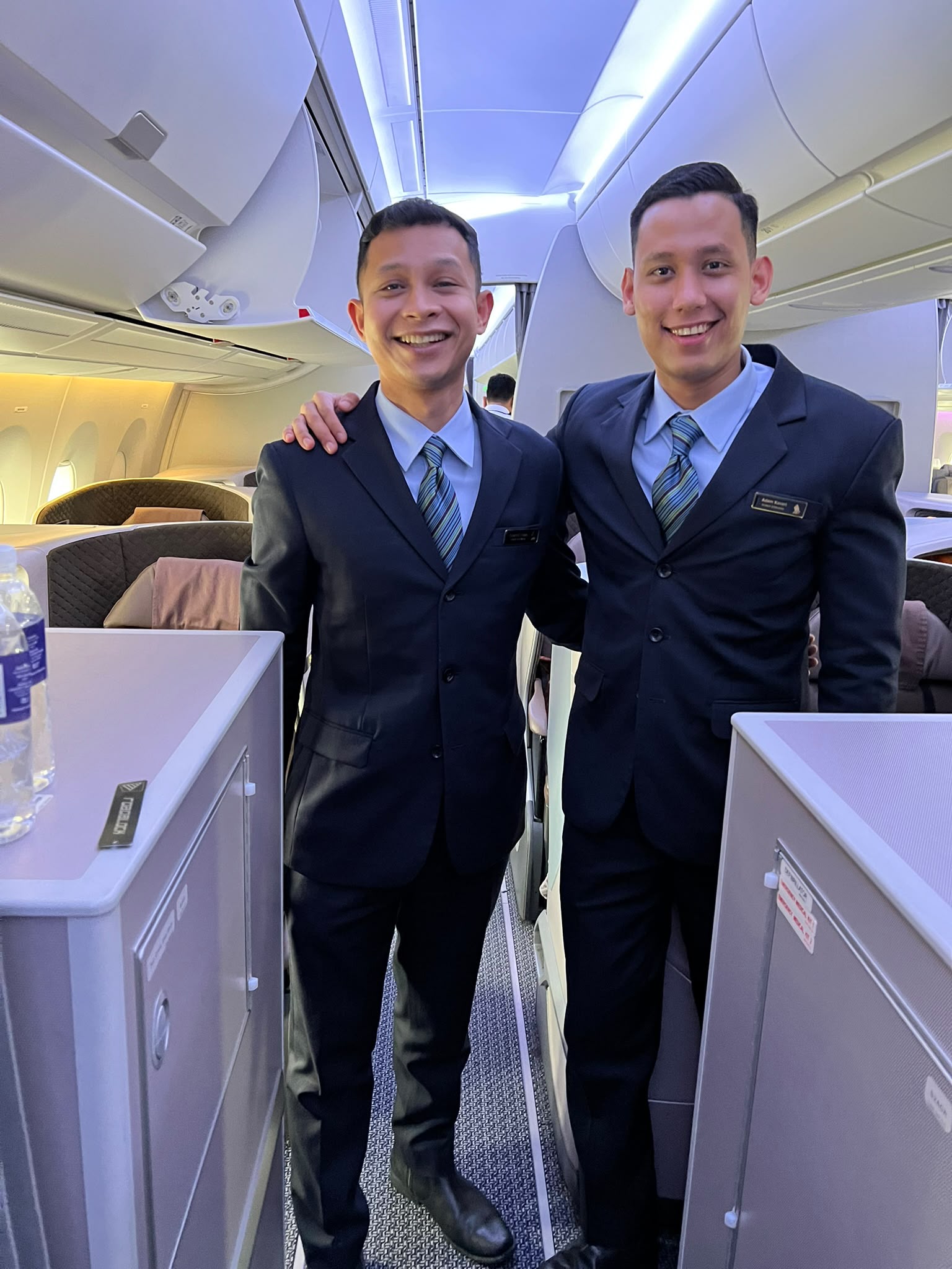 Rizza's SQ training – "Ladies & gentlemen, welcome aboard flight..."