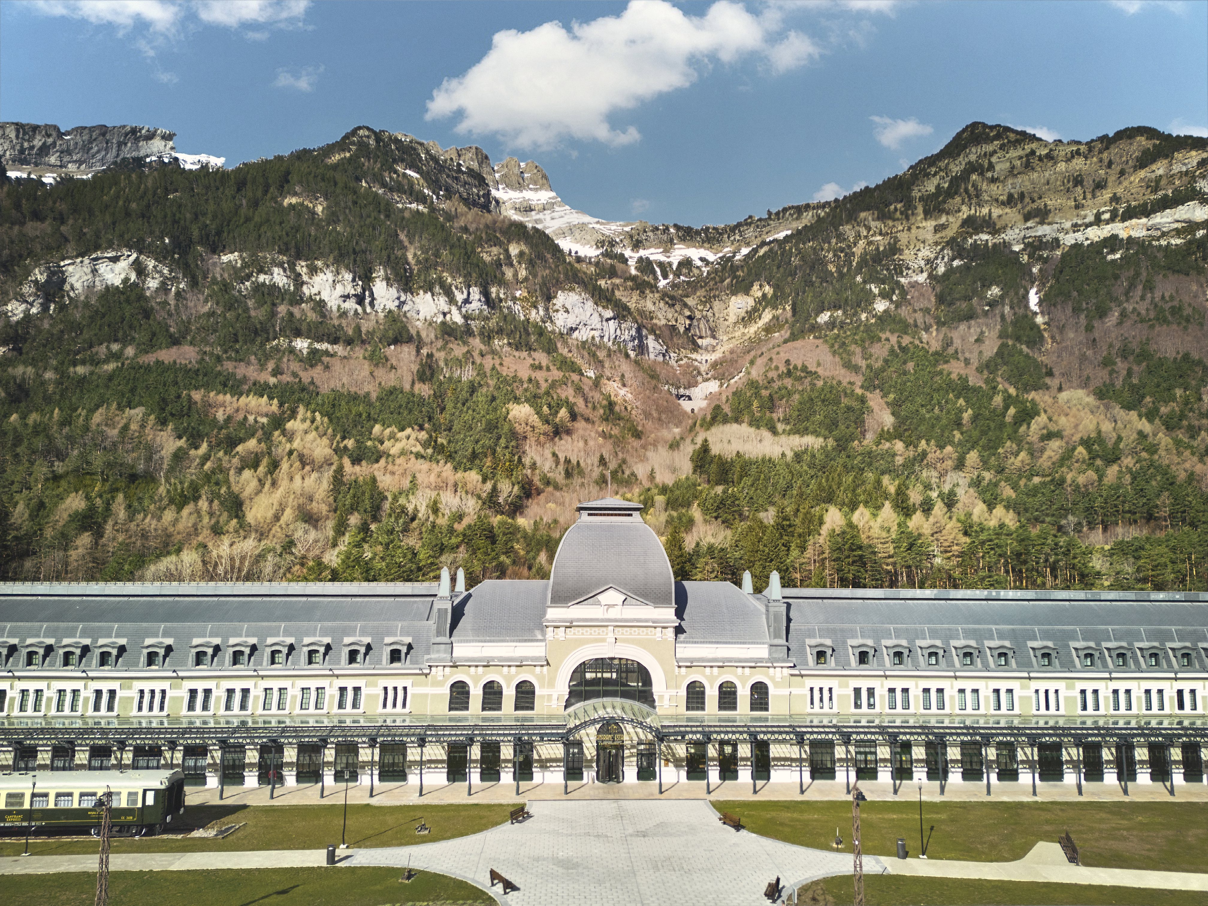 Canfranc Station, Royal Hideaway Hotel