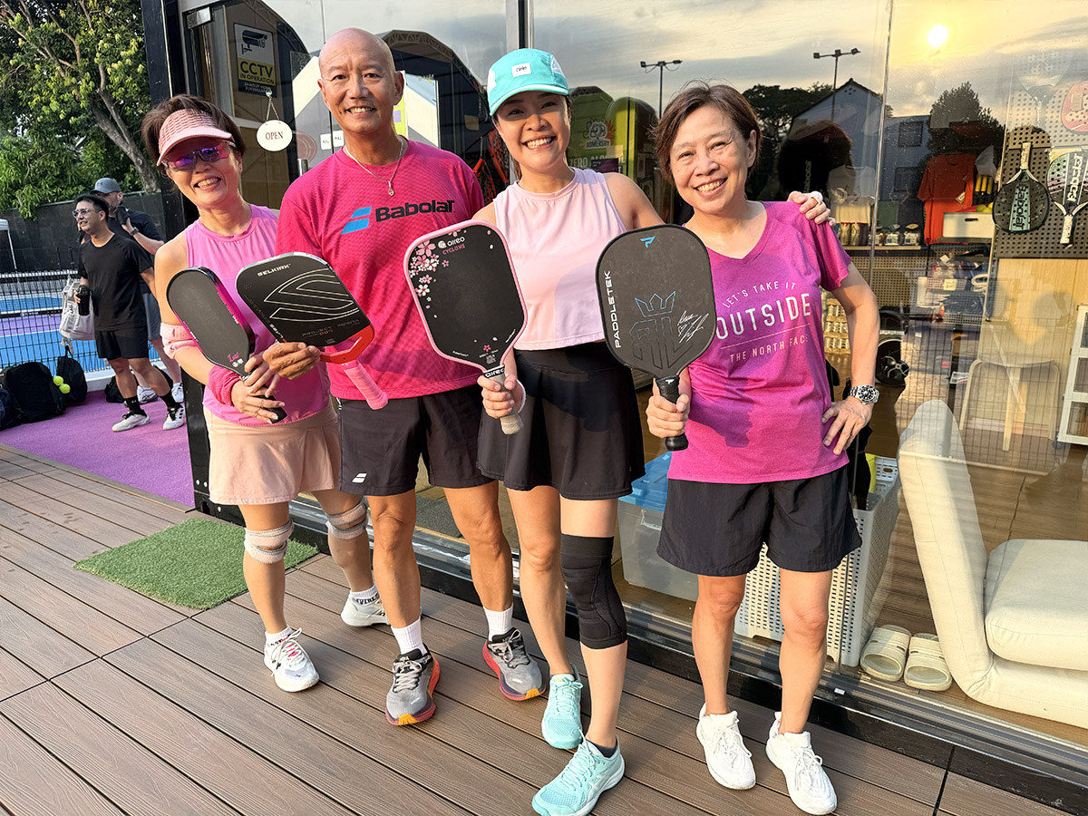 Donna, Weber, Lynn, LeLe, the Fantastic Four. In pink.