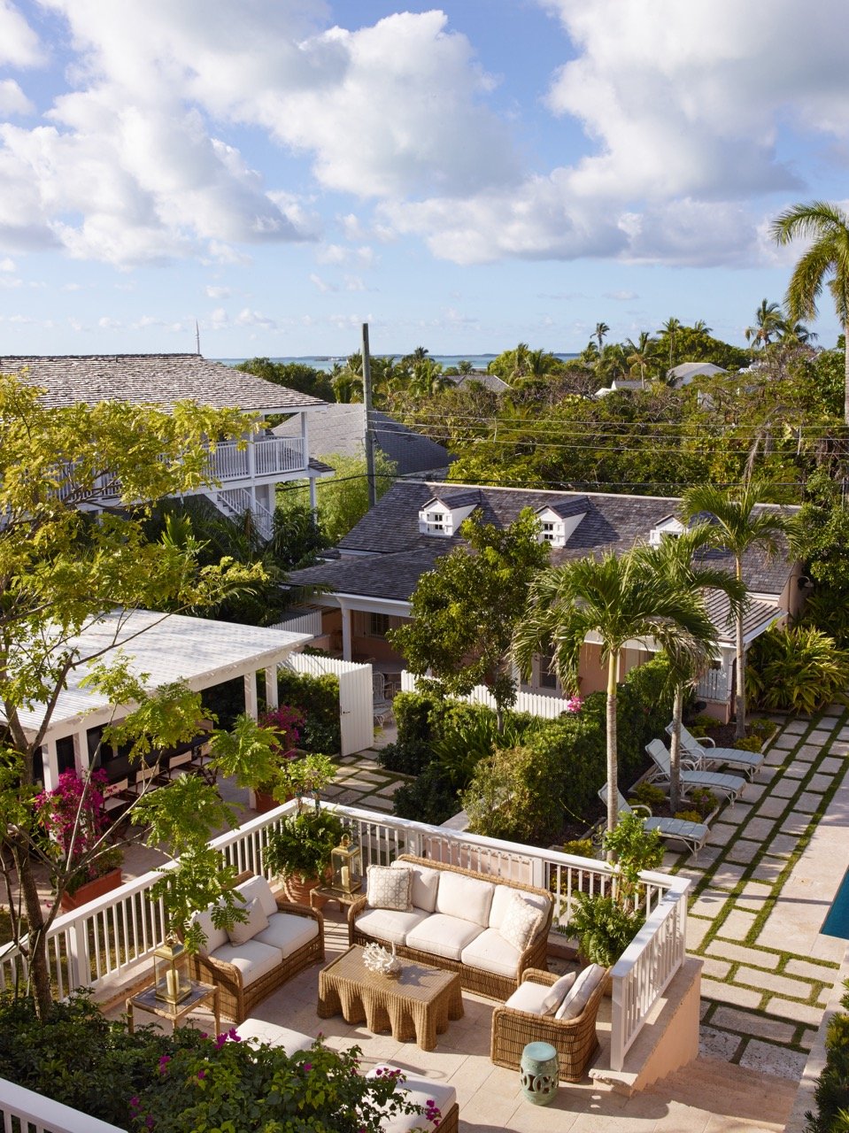 Amenities at Eleven Bahama House
