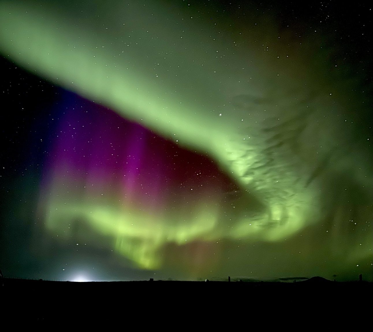Why were the northern lights visible so far south?, image size:1292x1151