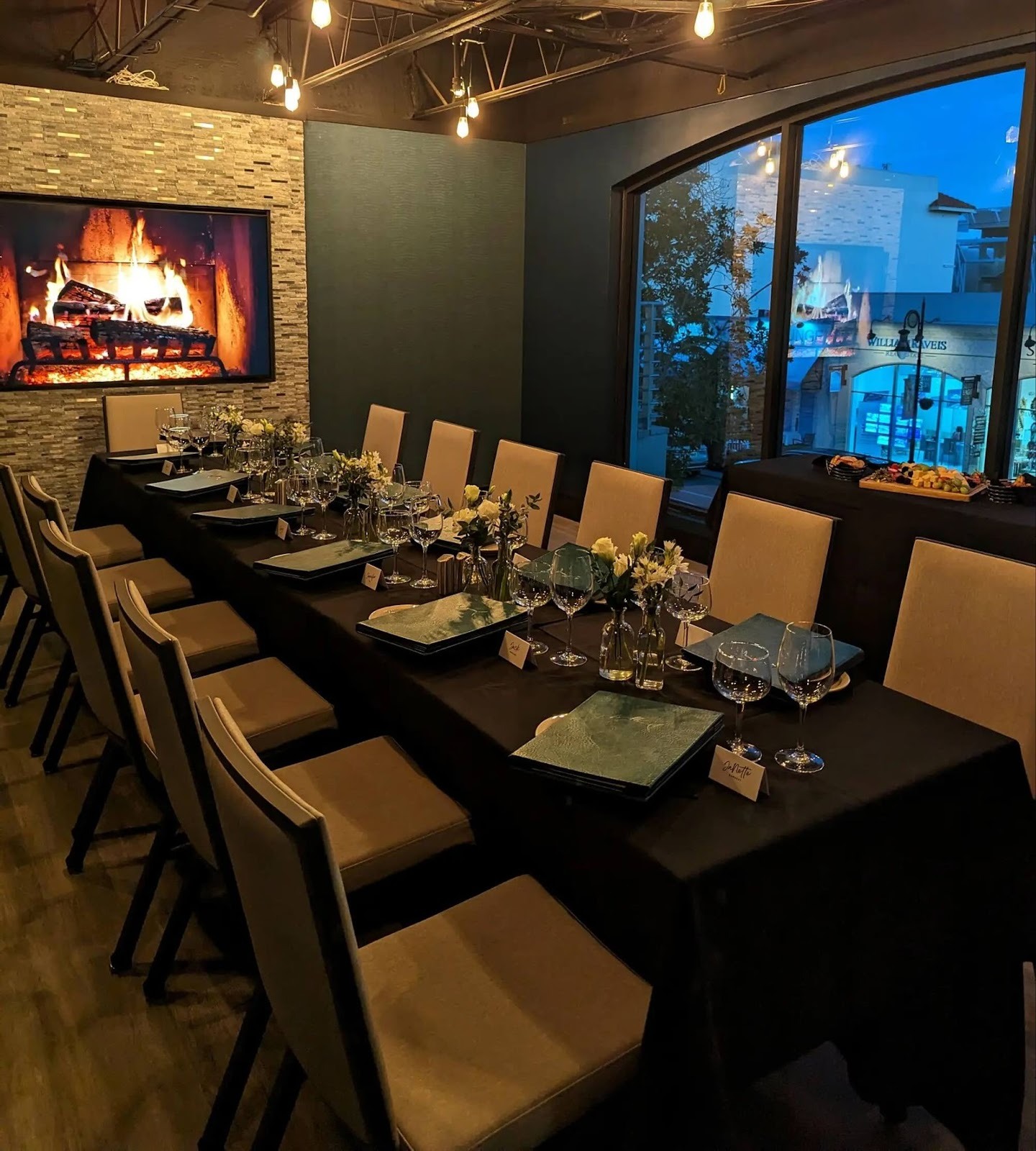 Celebration private dining in Naples