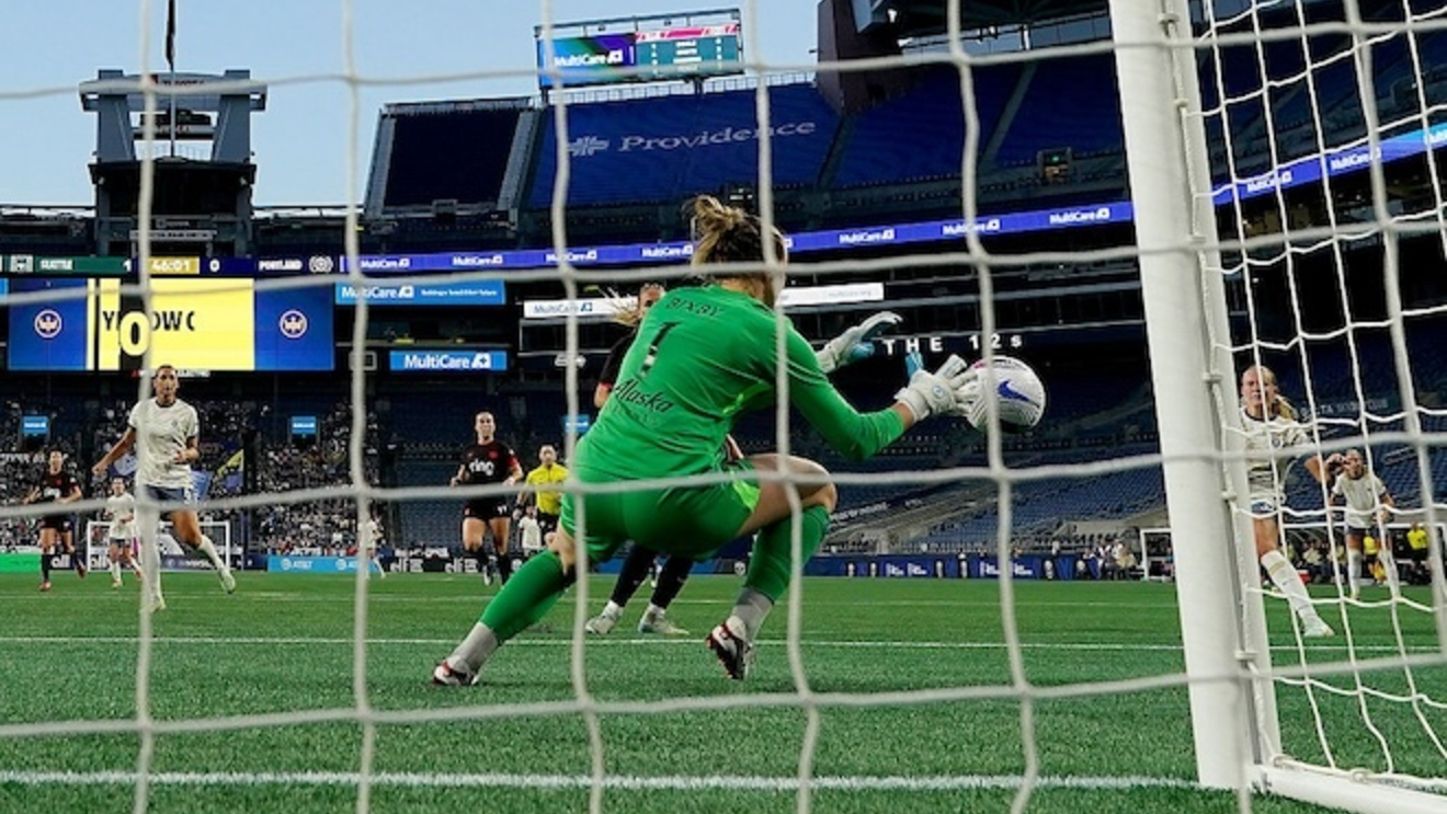 NWSL rivalry week | 18-year-old tennis phenom | Aaliyah Edwards gets traded post thumbnail