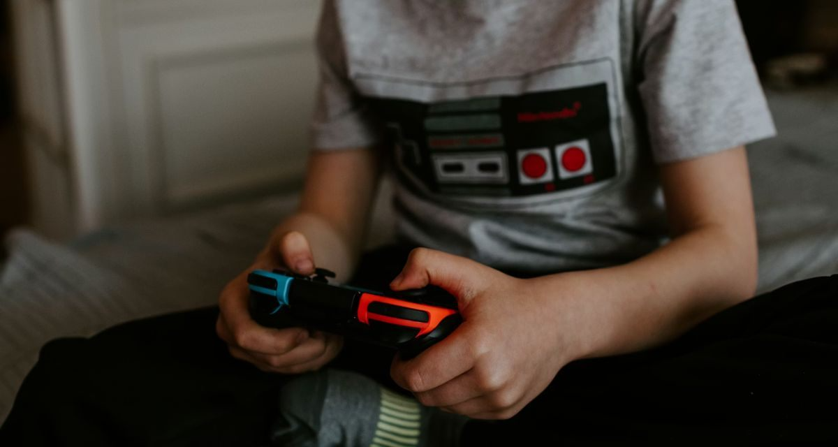 futureparty.com - Deena ElGenaidi - New Video Game From The Sims Creator Gamifies Memories