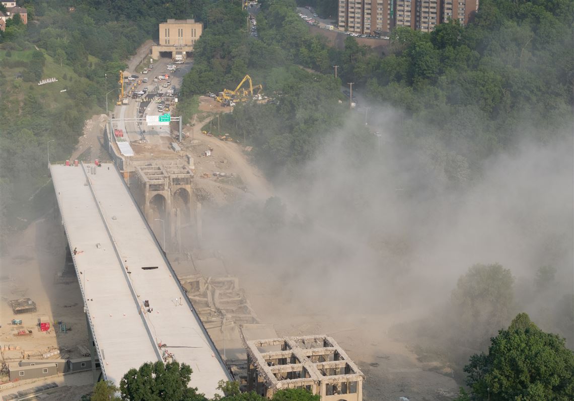 Commercial Street Bridge demolition on I-376