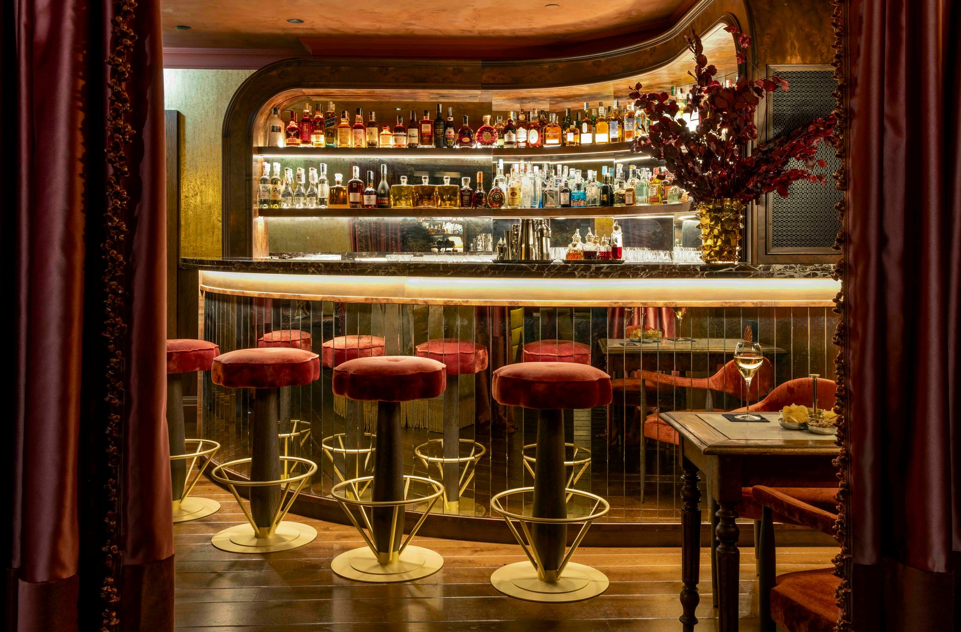 Red velvet bar at Hotel Ancora