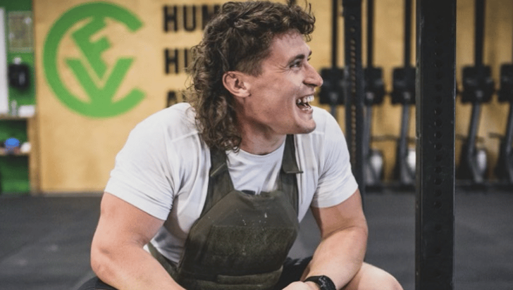 🏋️ breaking open a crossfit champ's gym bag