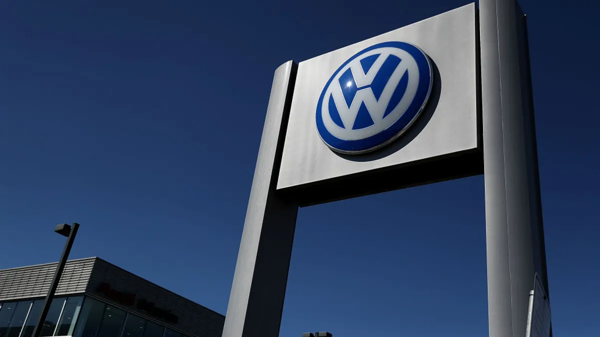 Volkswagen dealers lead peers in service scheduling study