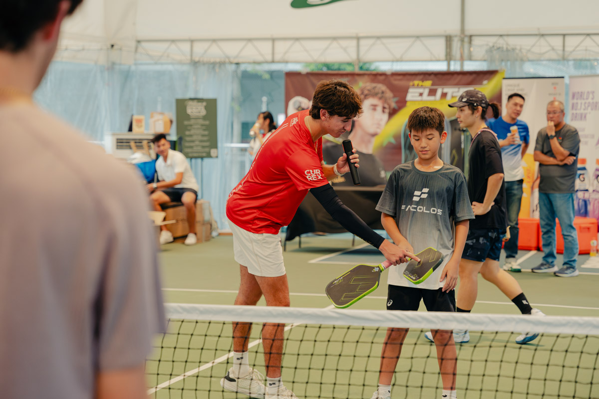 19-yr old World #2 Gabe with 11-year old Isaac, captain of our Young Lions. This could be a future Michael Phelps-Joseph Schooling moment.