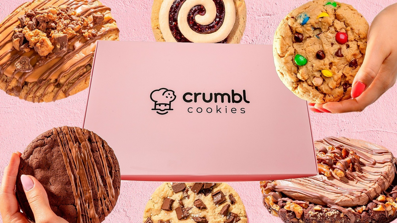 ⚓ Crumbl Cookies Coming to Oakville This Week!