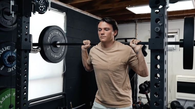 🏋️‍♂️ hate pull-ups? try these 4 alternatives instead