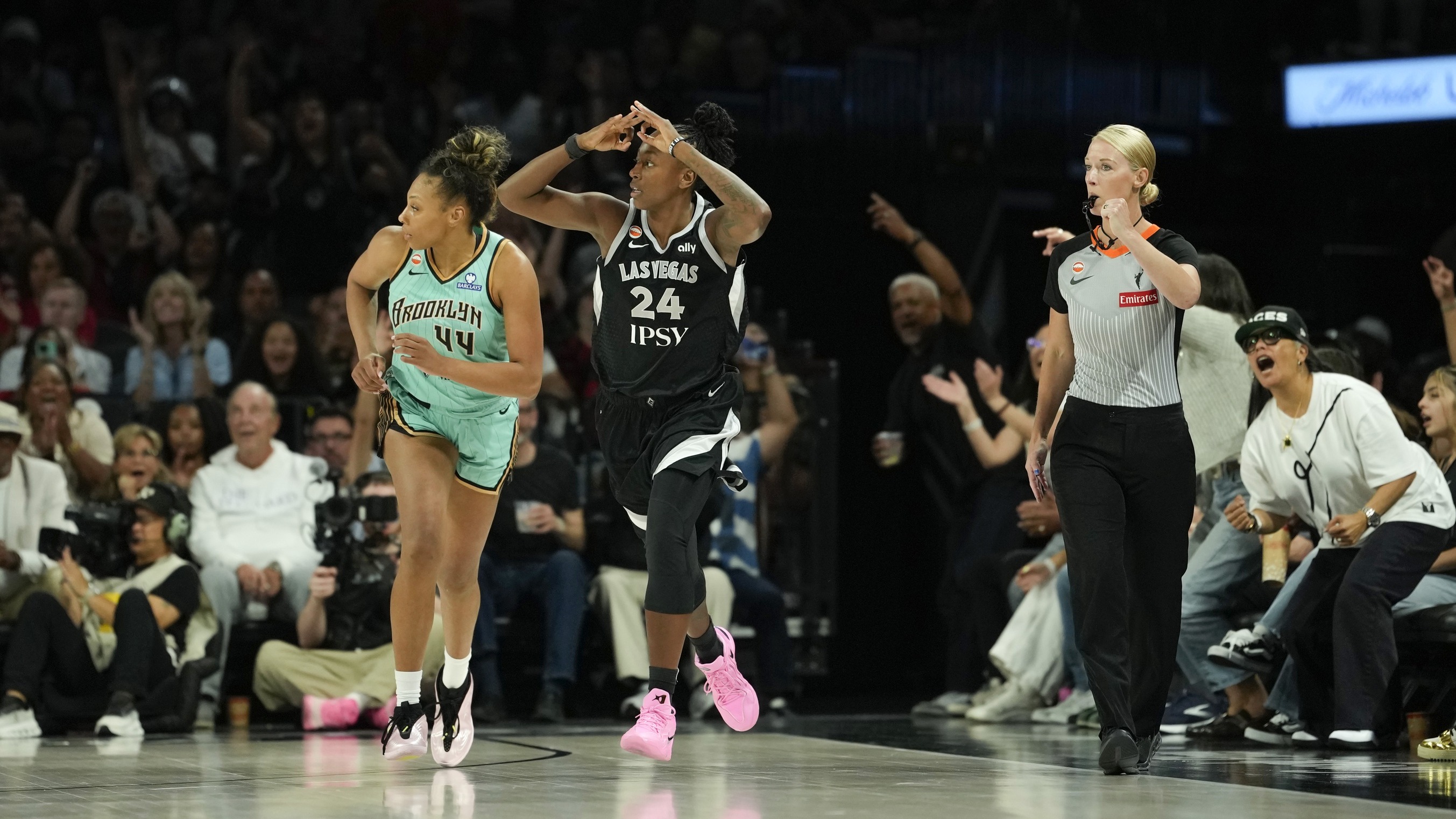 A'ja Wilson injury threatens Aces' Commissioner's Cup hopes post thumbnail