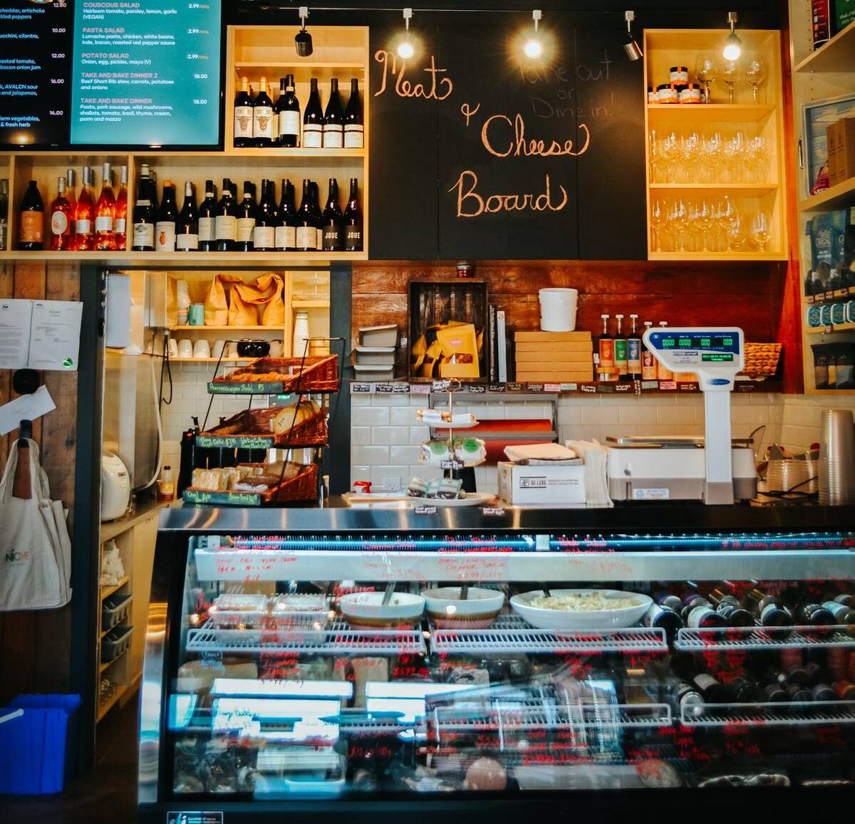 Niche Grocerant fills a new niche in Broadmead Village Eat Local – Meet Local