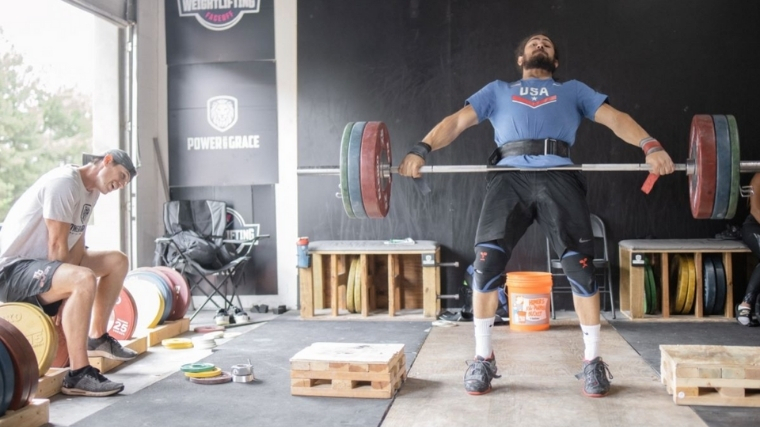 🏋️‍♂️ 8 better bench press variations to unlock serious gains