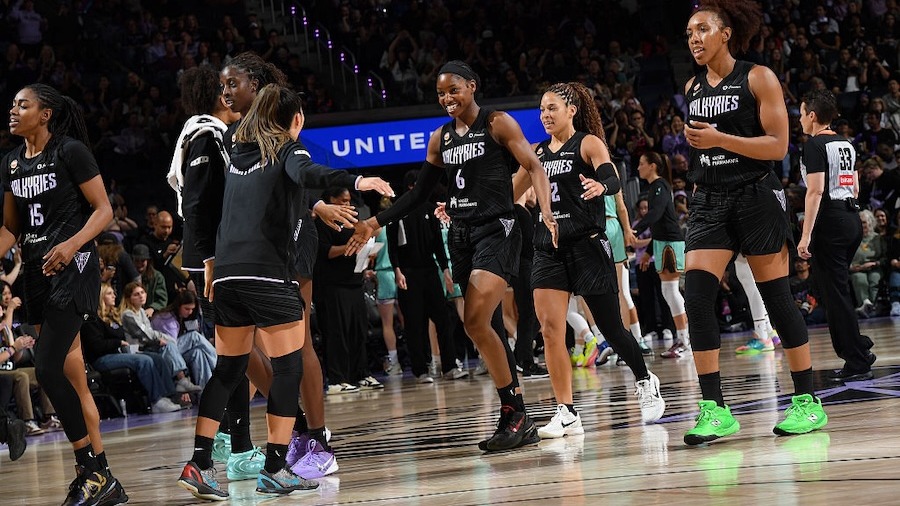 Golden State surges up the WNBA standings post thumbnail