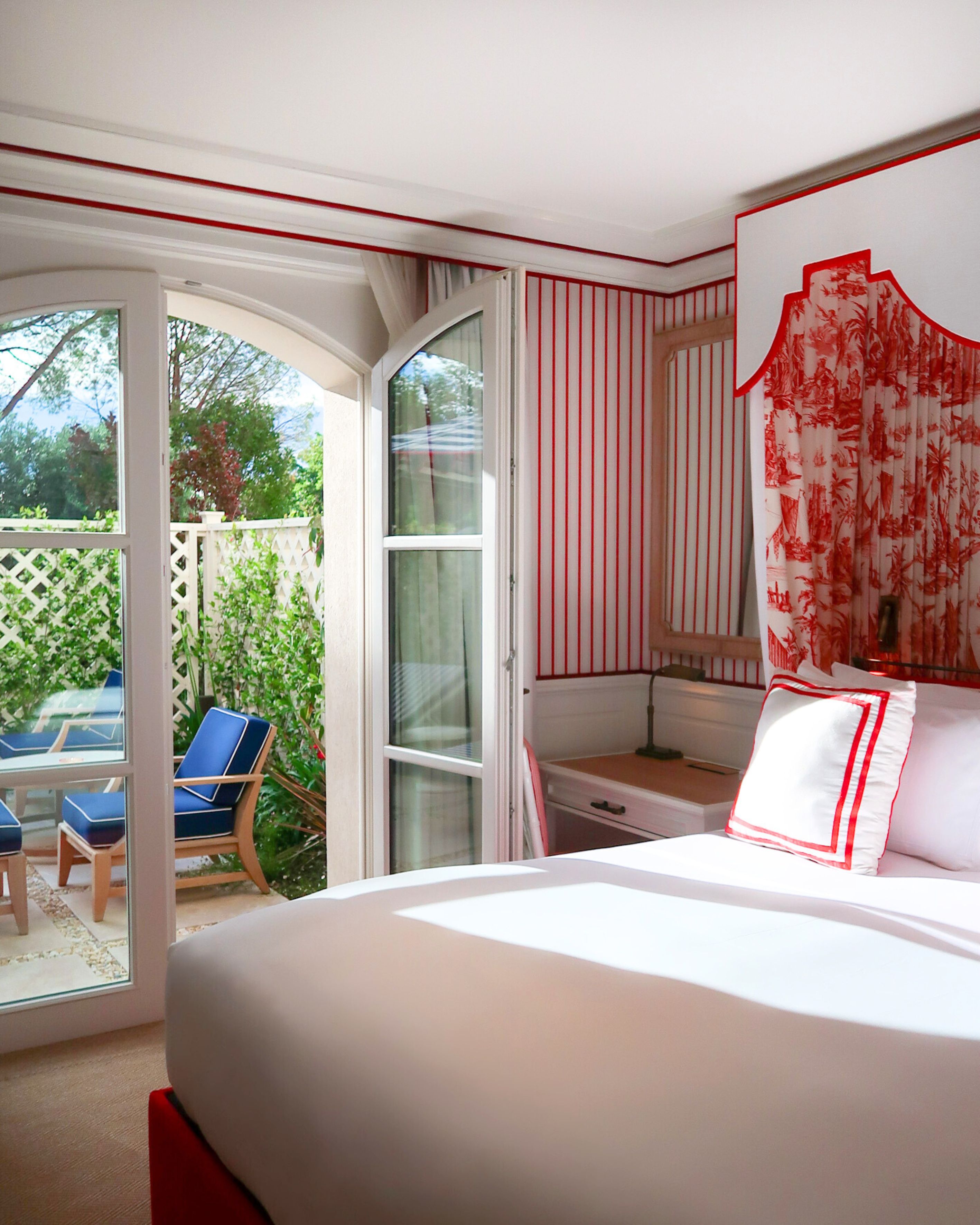 A guest room at AREV St. Tropez