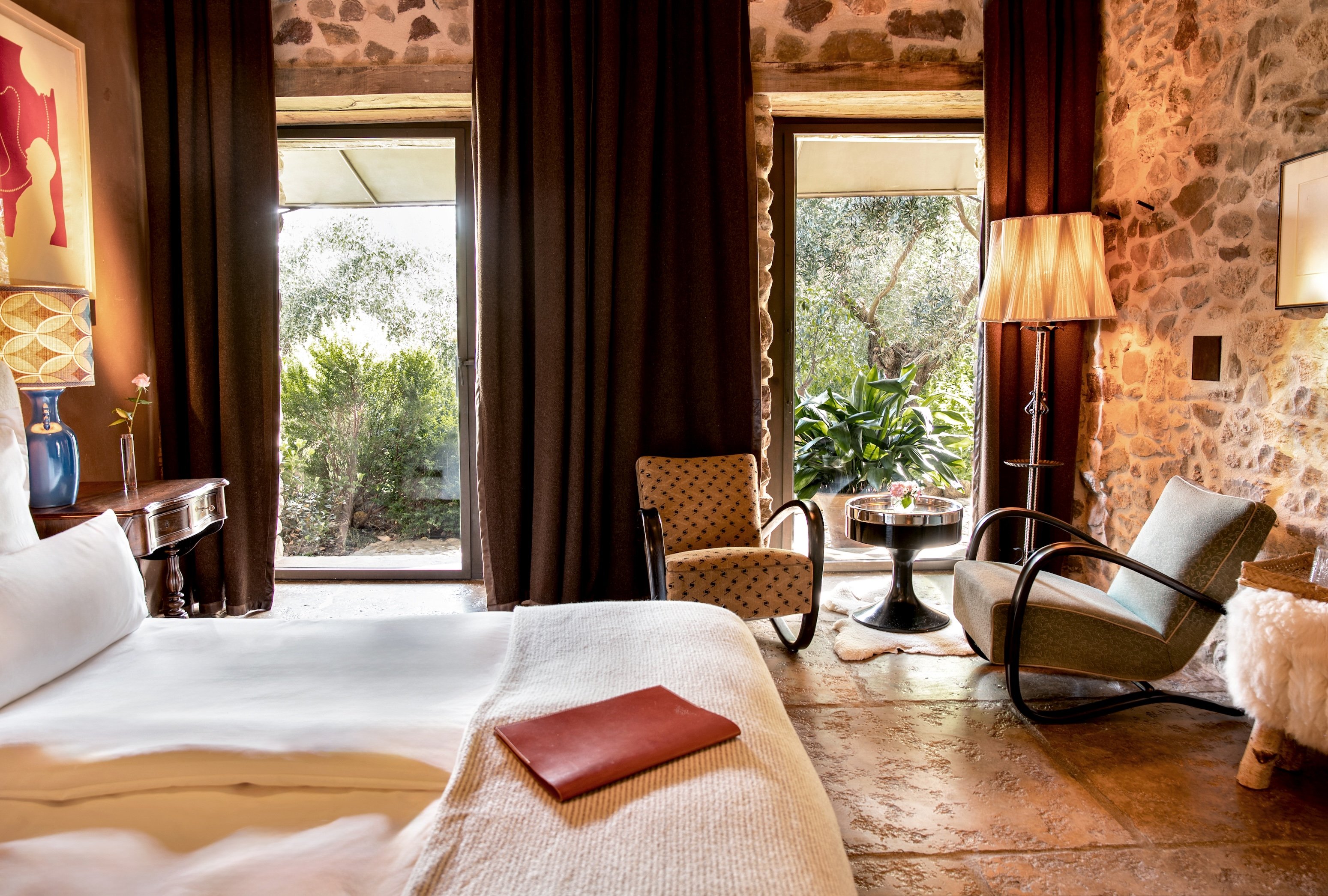 Guest bedroom at Finca La Donaira