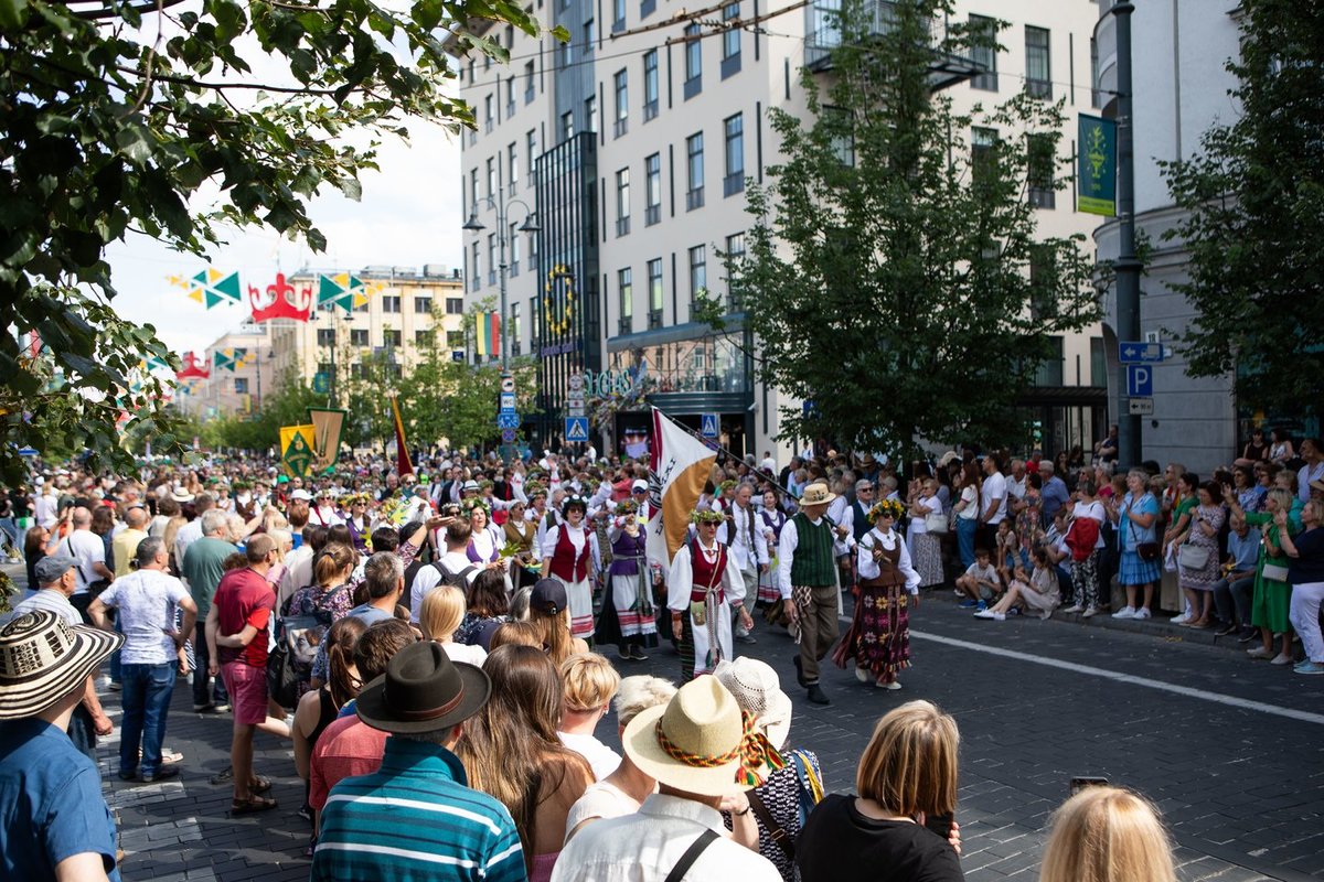 Moksleivių dainų šventė