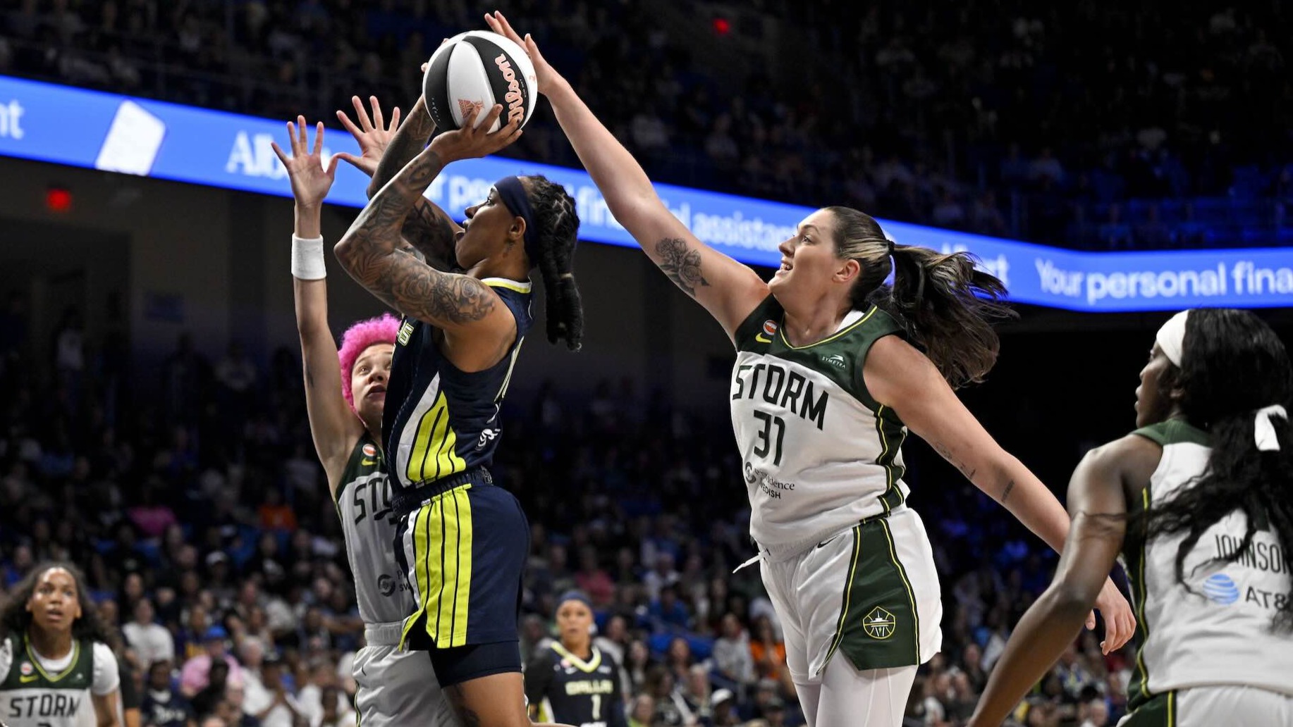 WNBA Commissioner&rsquo;s Cup tips off with twin blowouts post thumbnail