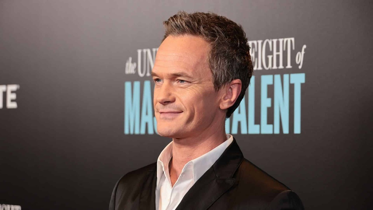 Neil Patrick Harris Apologizes for Horrific Amy Winehouse Meat Platter