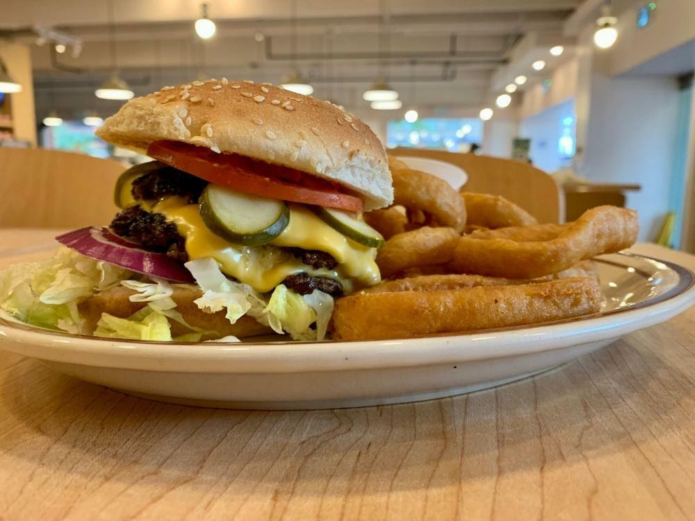 King Eddy is doing burgers right