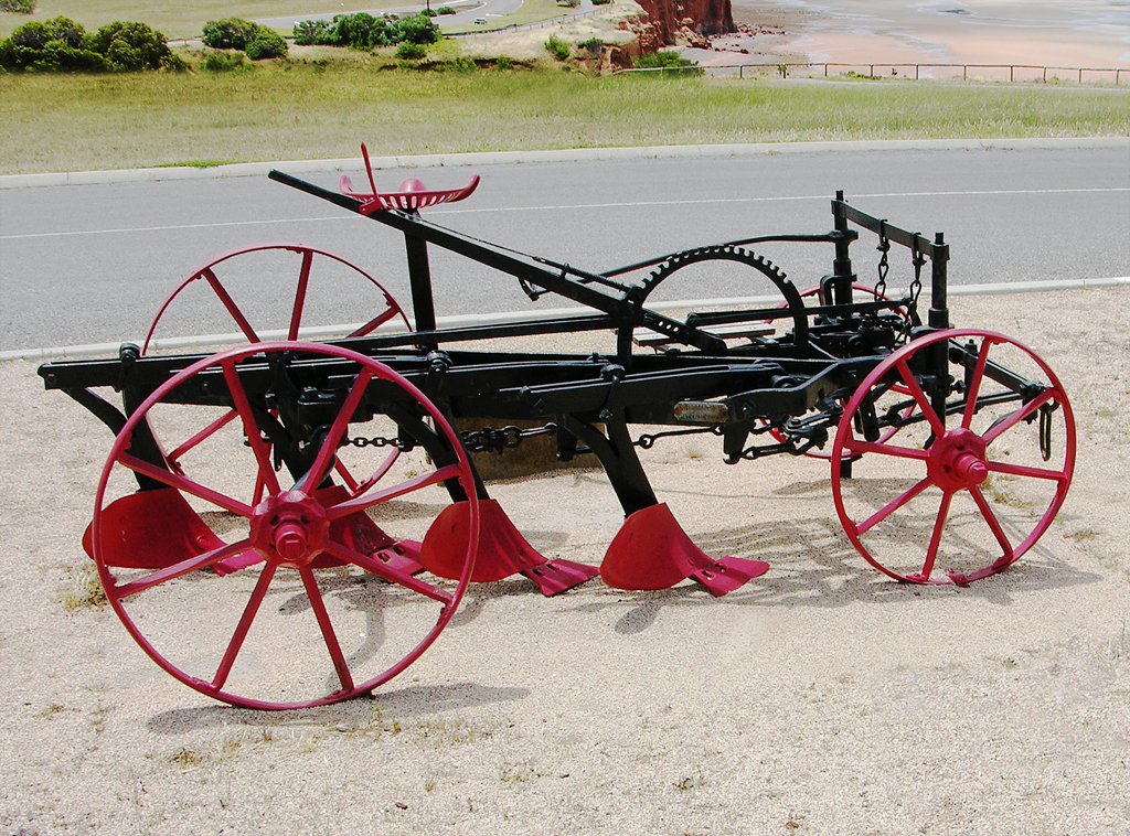 History Lesson 🌱 Stumpjump Plough