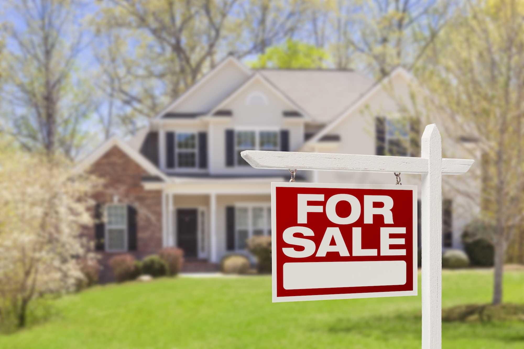 Charlotte Homes Staying on Market Longer: What's Behind the Slowdown