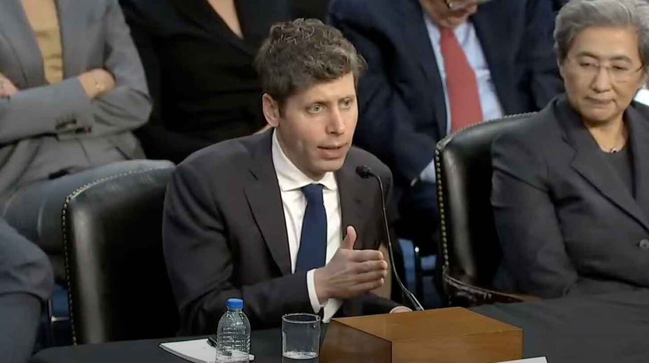 Yapay zeka devleri Çin'in önünde kalmak için...