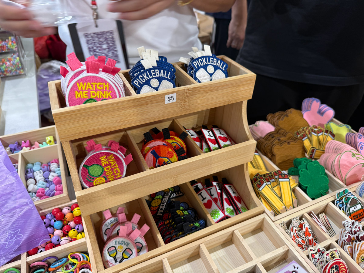 ...and cool accessories. 