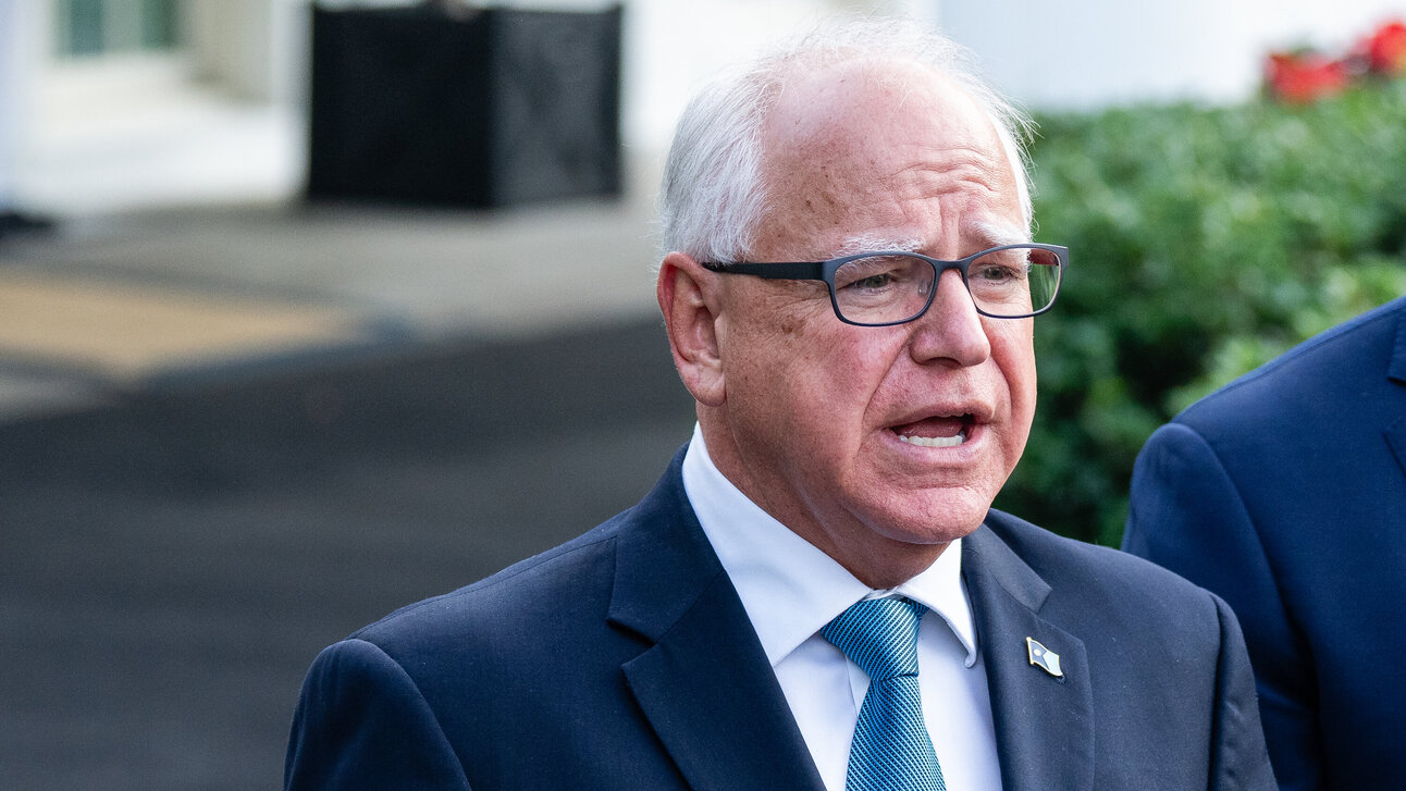 🚨Walz Finally Speaks Out on Harris' Loss