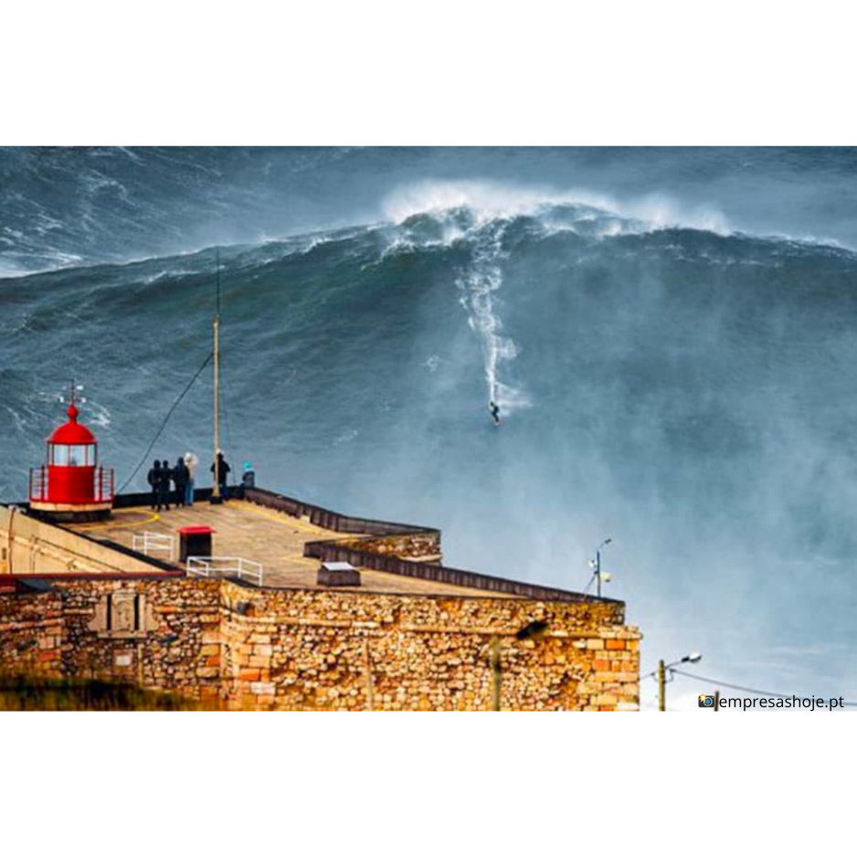 NAZARE/荊海、荊海 BEYOND、荊海 CODA RED CODE at NAZARÉ: Nazaré Biggest Swells #nazare